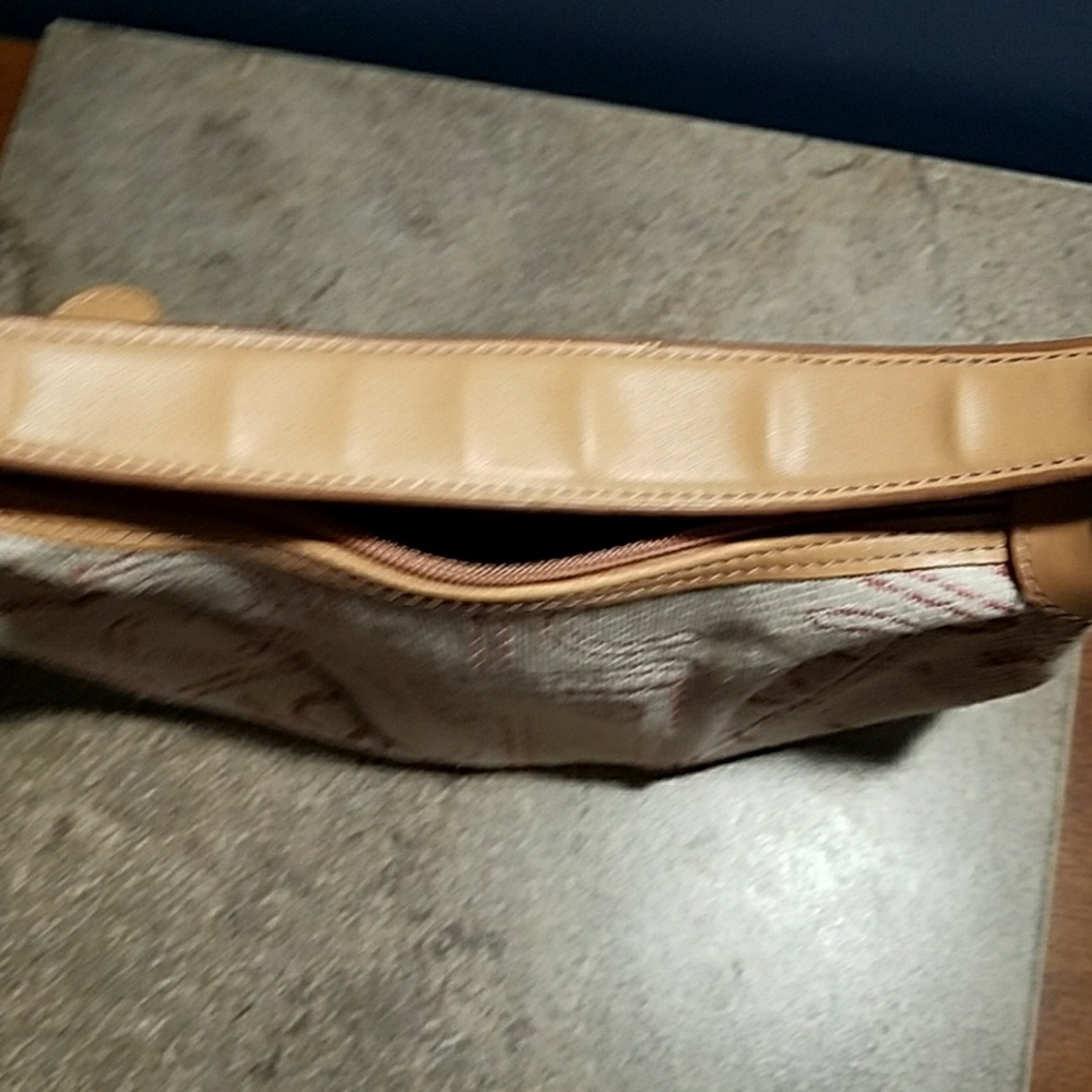 Liz Claiborne purse - Picture 3 of 3